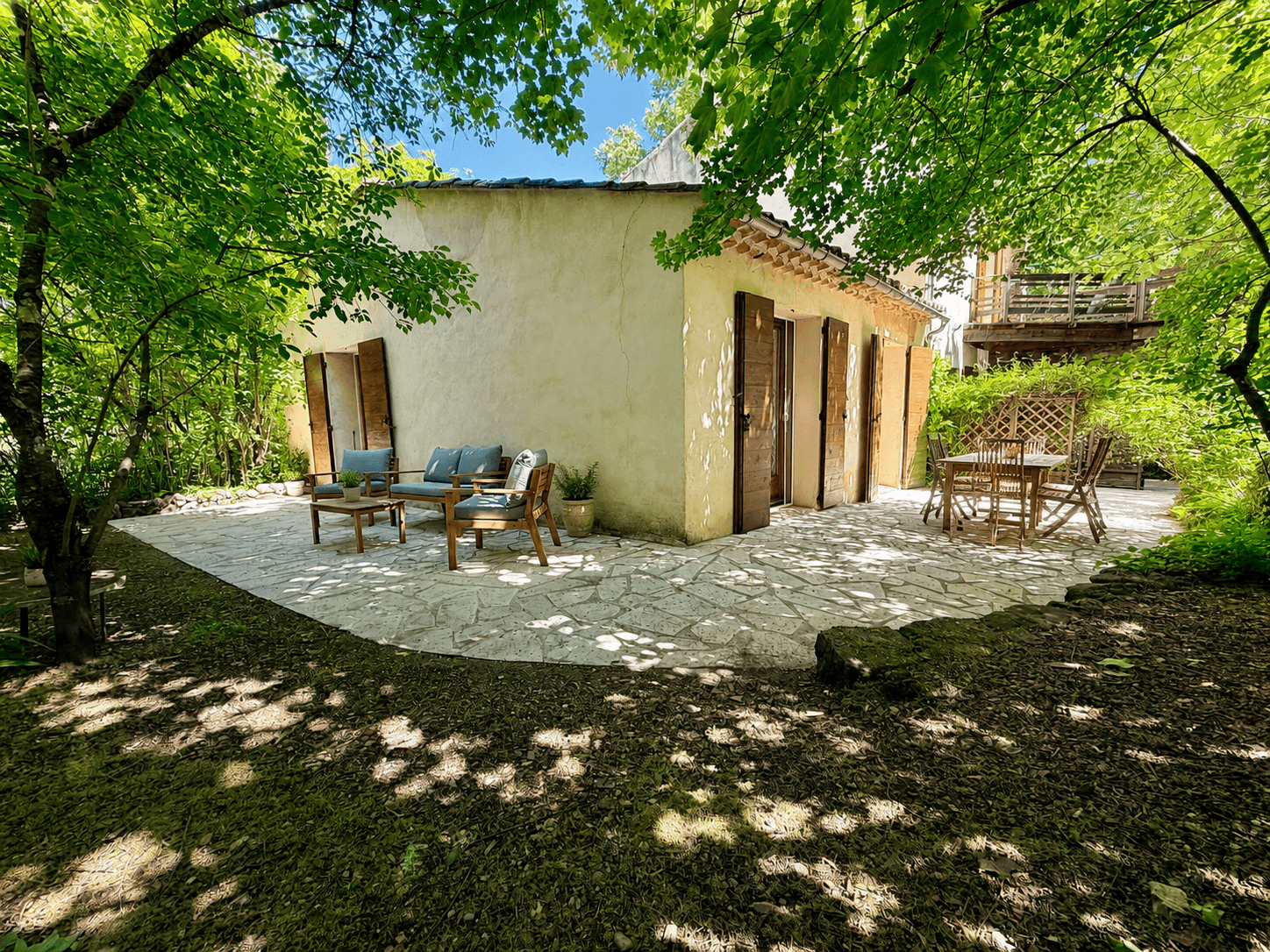 Magnan – Gîte, bassin et spa