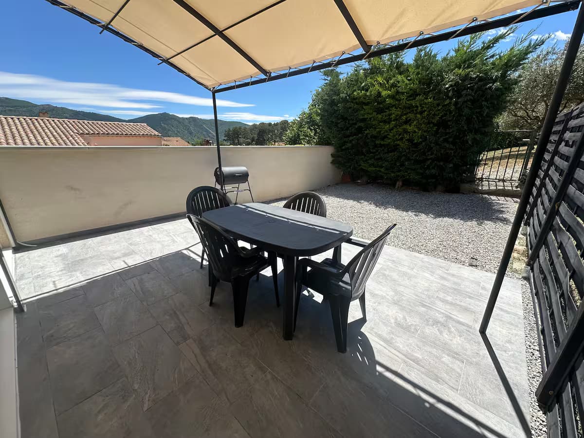 Appartement Moderne à Château-Arnoux